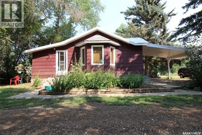 216_Spruce_Ave_N